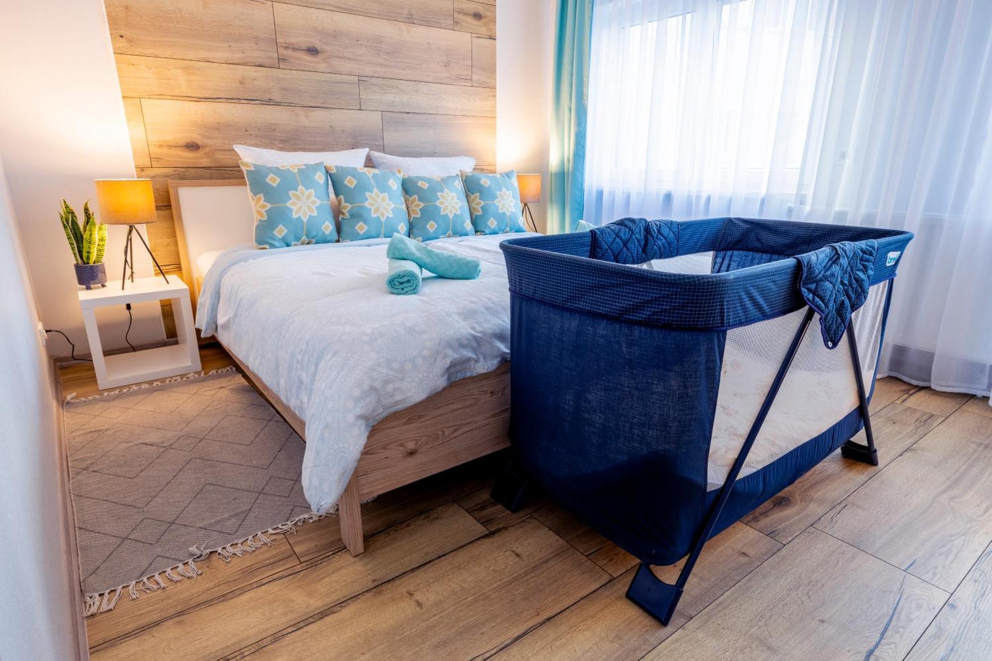 Schiffweiler Design Maisonette - 24H Self-Check-In - Bis 7 Pers - In Direkter Weihernaehe - Parkplatz - Wifi - Balkon -Terrasse - Radwege מראה חיצוני תמונה